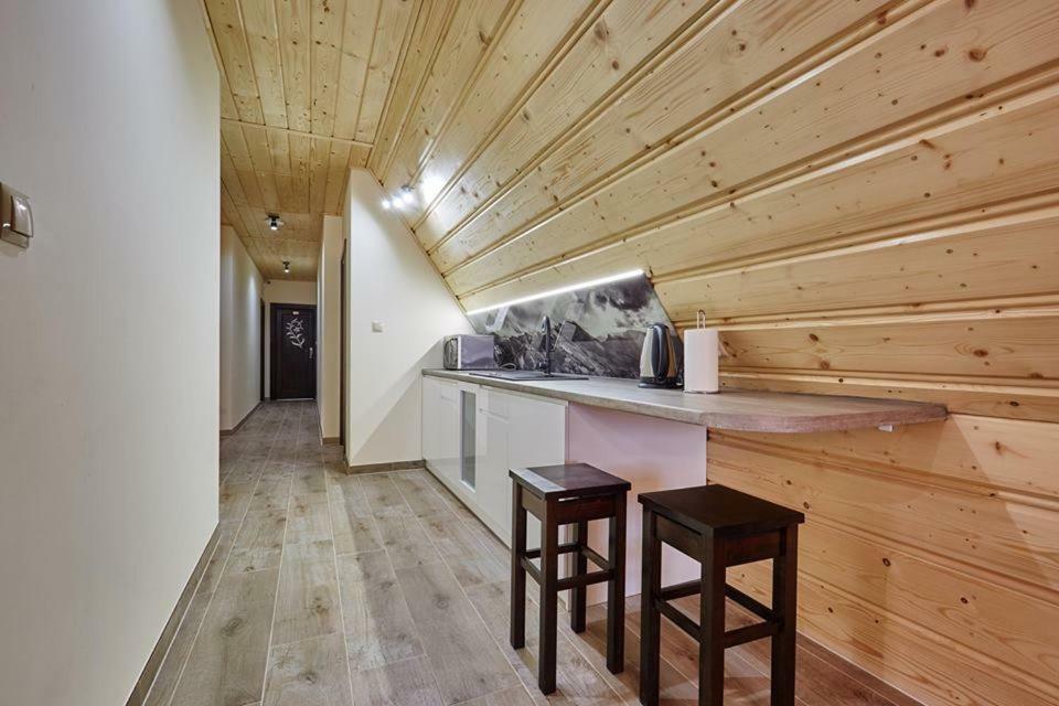 Aga Apartment Suche Exterior foto